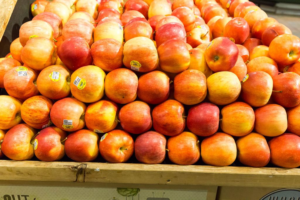 Nachhaltige Leinentasche / Einkaufstasche von Whole Foods Market ... How to Market Seasonal Fashion Collections Online